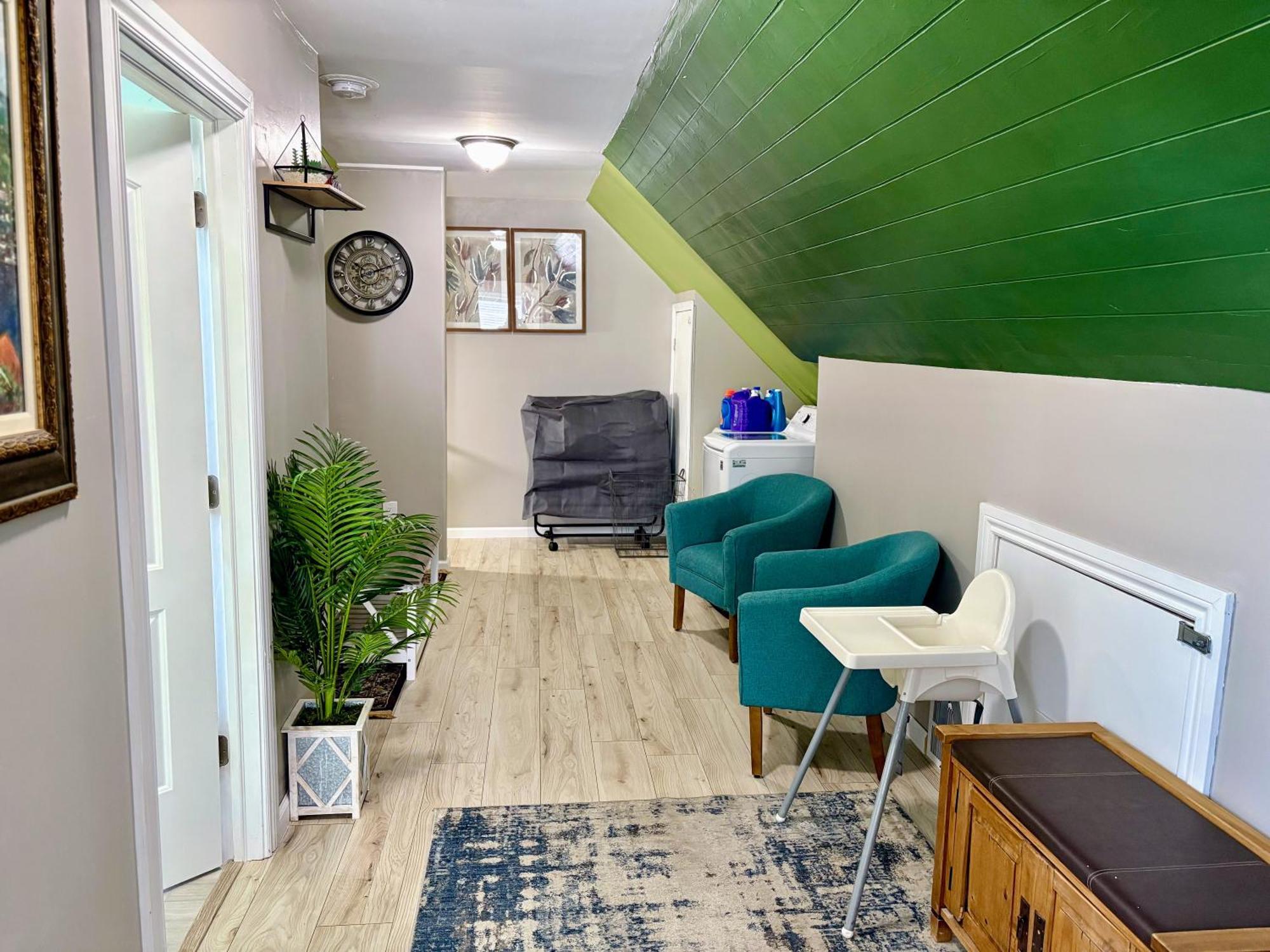 Nice And Cozy Whole House 25Min To Niagara Falls バッファロー エクステリア 写真